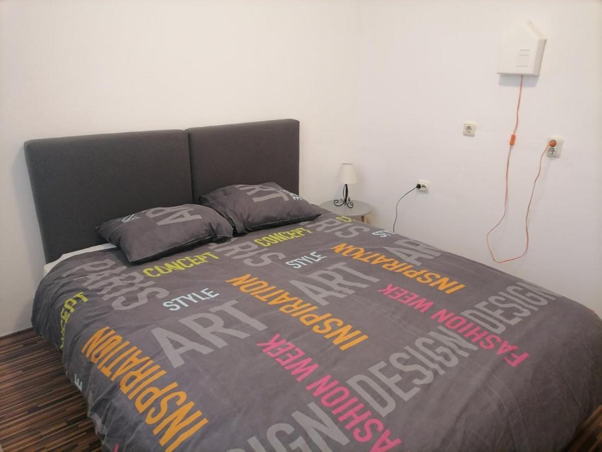Plankit Family Apartment - Old Town זאדאר מראה חיצוני תמונה