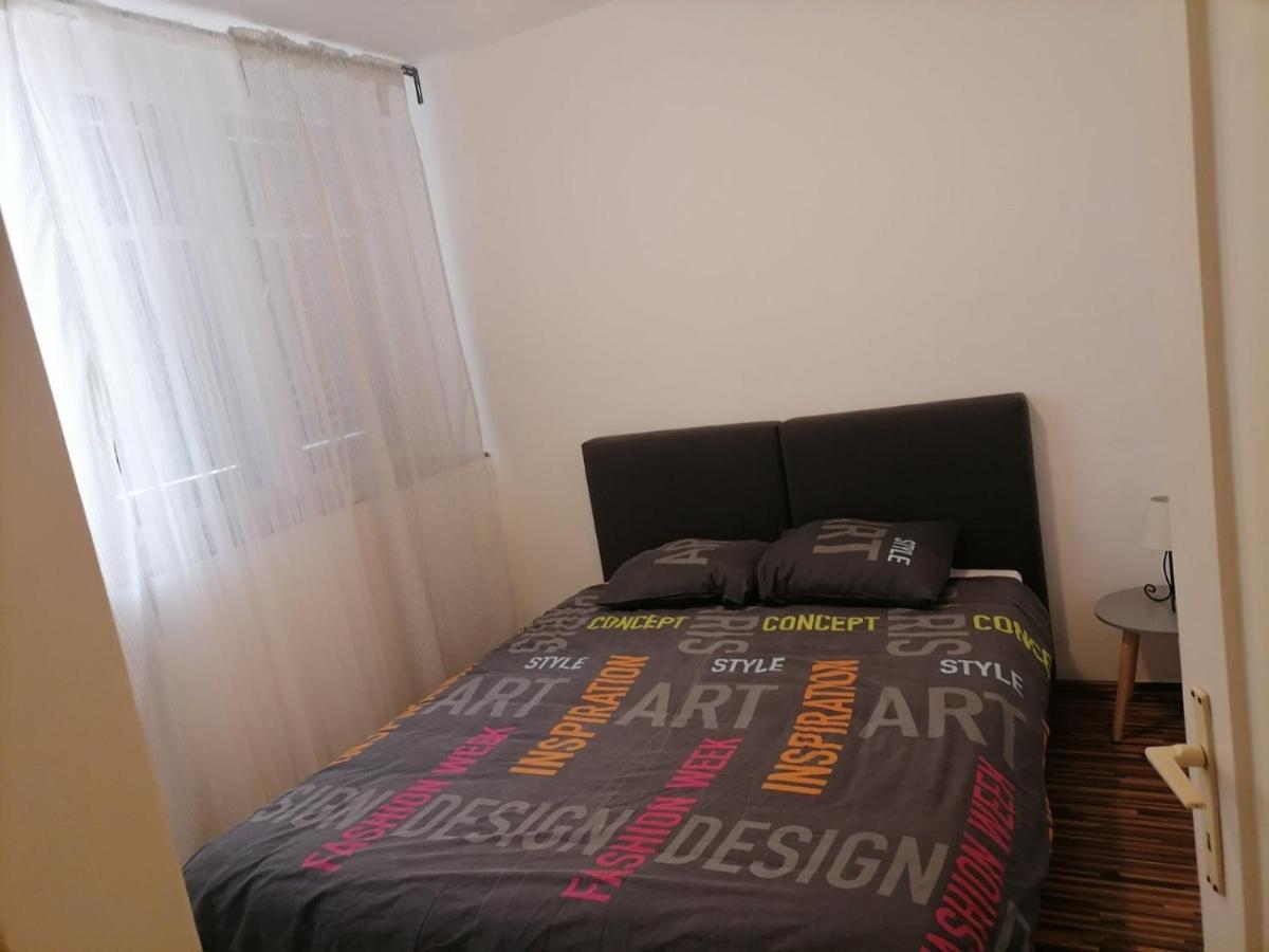 Plankit Family Apartment - Old Town זאדאר מראה חיצוני תמונה